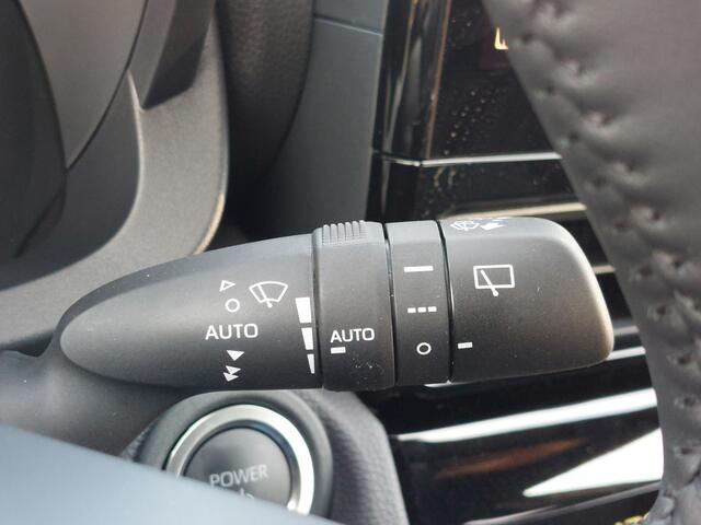 Toyota YARIS Cross 1.5 Hybrid 130 Team D APP NAVI | NIEUWE AUTO !!