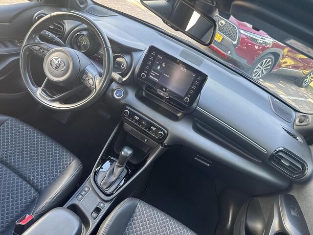 Toyota YARIS 1.5 Hybrid Style | 06-10141018 Voor meer informatie