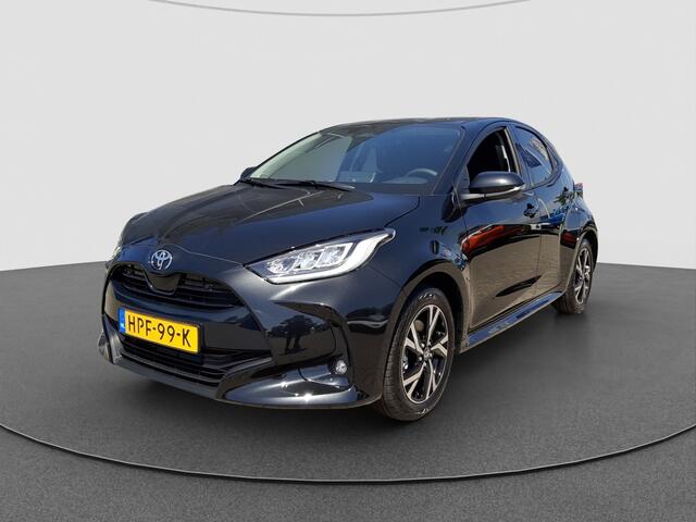 Toyota YARIS 1.5 Hybrid 115 Dynamic | Blind Spot Monitor | Stuurwiel verwarming | Stoelverwarming |