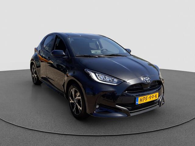 Toyota YARIS 1.5 Hybrid 115 Dynamic | Blind Spot Monitor | Stuurwiel verwarming | Stoelverwarming |