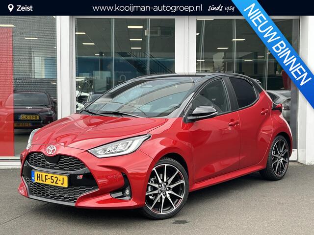 Toyota YARIS 1.5 Hybrid 130 GR Sport | GR Sport Plus | BSM | Panorama dak | Full-options | DEMO