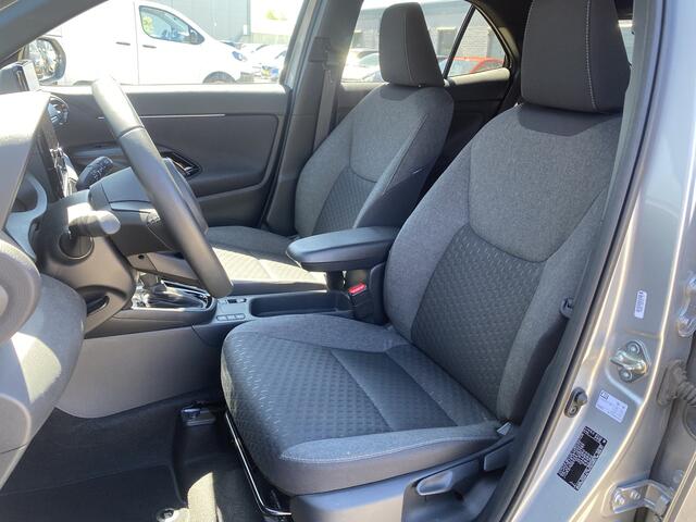 Toyota YARIS Cross 1.5 Hybrid 115 First Edition NL Auto Keyless Navi Carplay Clima Cruise