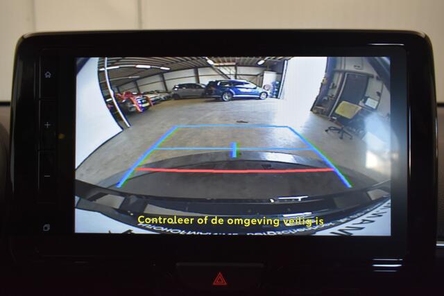 Toyota YARIS 1.5 Hyb Nieuw, Rijklaar, Camera PDC, v+a Stoel/Stuur verwarming Adaptive Cruis Control