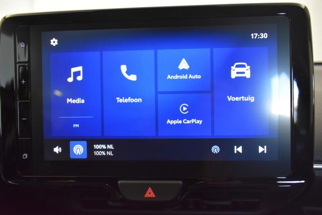 Toyota YARIS 1.5 Hyb Nieuw, Rijklaar, Camera PDC, v+a Stoel/Stuur verwarming Adaptive Cruis Control