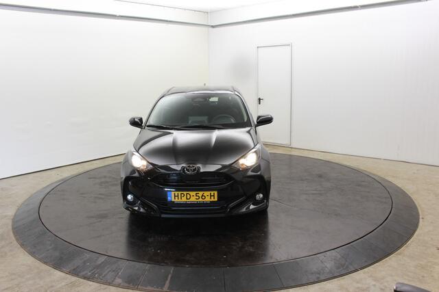 Toyota YARIS 1.5 Hyb Nieuw, Rijklaar, Camera PDC, v+a Stoel/Stuur verwarming Adaptive Cruis Control