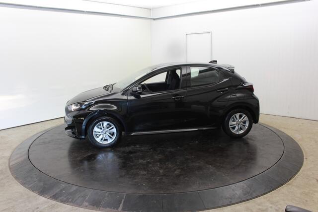 Toyota YARIS 1.5 Hyb Nieuw, Rijklaar, Camera PDC, v+a Stoel/Stuur verwarming Adaptive Cruis Control