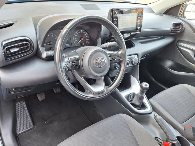 Toyota YARIS 1.5 VVT-i Active, Airco, Camera achter, Dab, Navigatie, Bluetooth