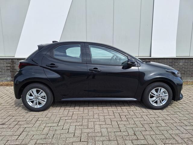 Toyota YARIS 1.5 Hybrid 115 Active Limited | PDC v+a | Carplay / Android Auto | Stoel en stuur verw. |