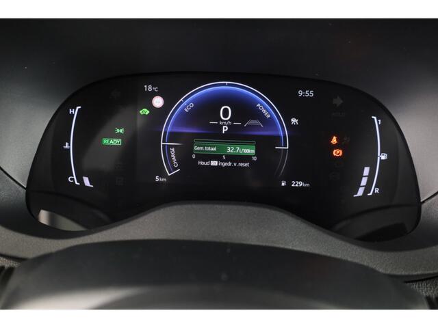 Toyota YARIS 1.5 Hybrid 115 Dynamic | Comfort Pakket | Parkeersensor voor en achter | voorstoelen verwarmd | dodehoek detectie |