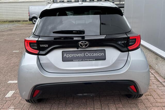 Toyota YARIS 1.5 Hybrid 130 Executive Stoel- & Stuur verwarming, HUD, Dodehoek detectie, Parkeersensoren rondom, JBL, LED, Leder met premium stof, Smart Key