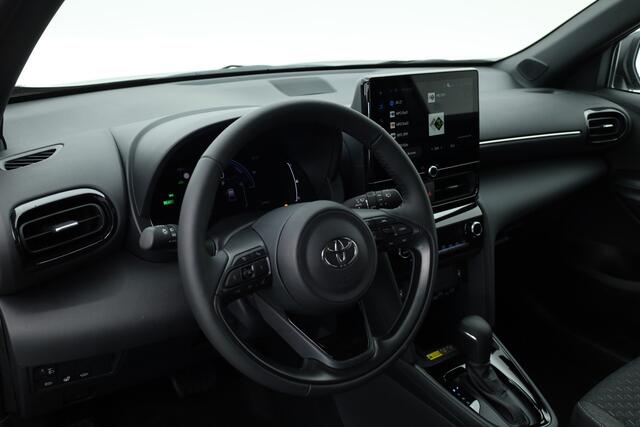 Toyota YARIS Cross 1.5 Hybrid 130 Teamplayer | Winter pack | Safety pack | Navi | Adapt. Cruise | Camera | Keyless