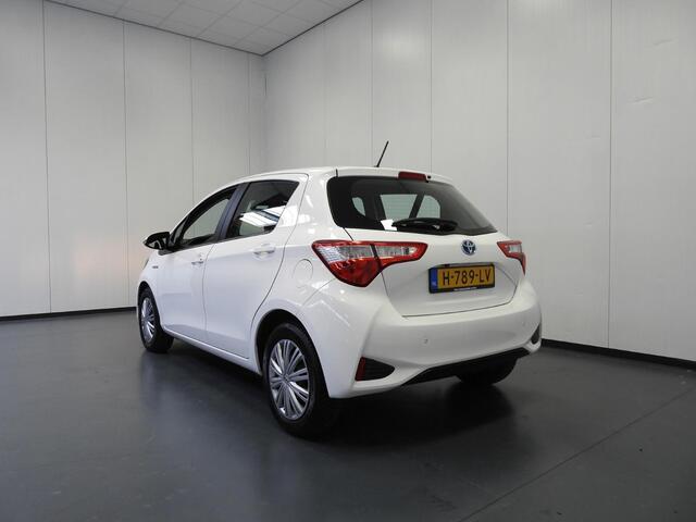 Toyota YARIS 1.5 Hybrid Active CLIMA/CAMERA/CRUISE/PDC!