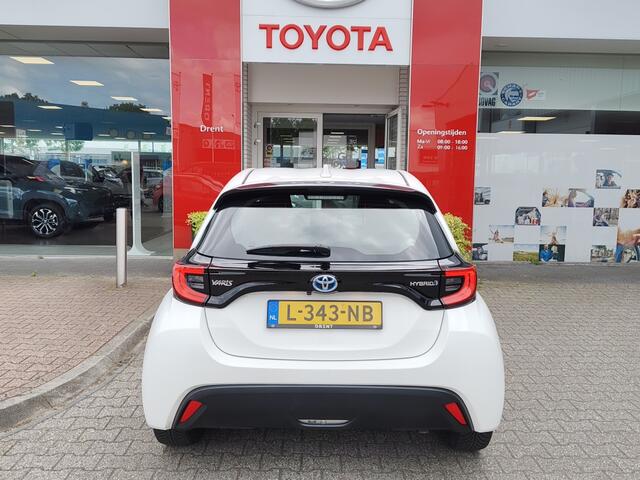 Toyota YARIS 1.5 Hybrid Dynamic | All Weather | Keyless Entry | Android Auto
