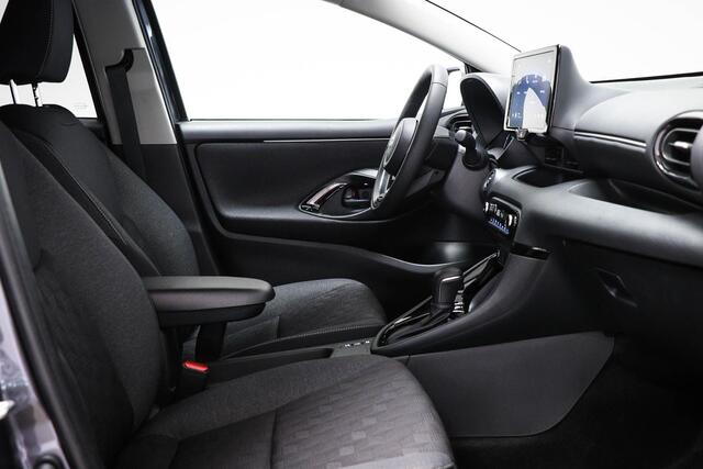 Toyota YARIS 1.5 Hybrid 115 First Edition | CLIMA | STUURVERWARMING | APPLE | CAMERA