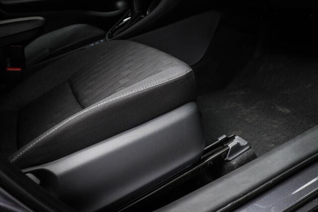 Toyota YARIS 1.5 Hybrid 115 First Edition | CLIMA | STUURVERWARMING | APPLE | CAMERA