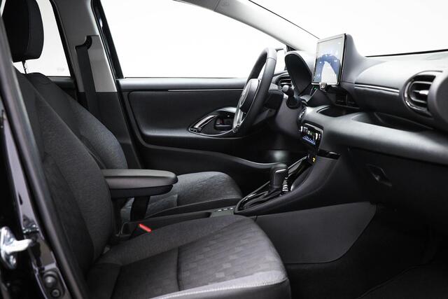 Toyota YARIS 1.5 Hybrid 115 First Edition | CLIMA | STUURVERWARMING | APPLE | CAMERA