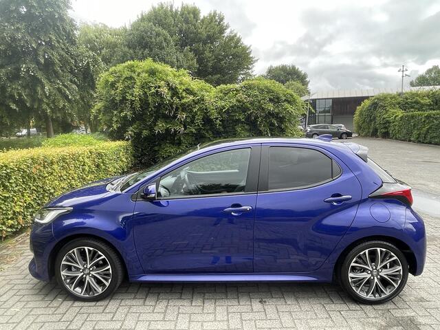 Toyota YARIS 1.5 Hybrid 130 Executive Premium Panoramadak