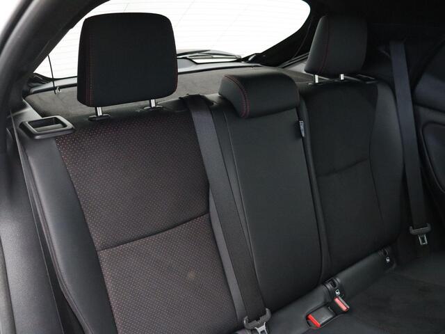 Toyota YARIS 1.5 Hybrid GR Sport | Full Led | Keyless Entry | Stoelverwarming | Dealeronderhouden |