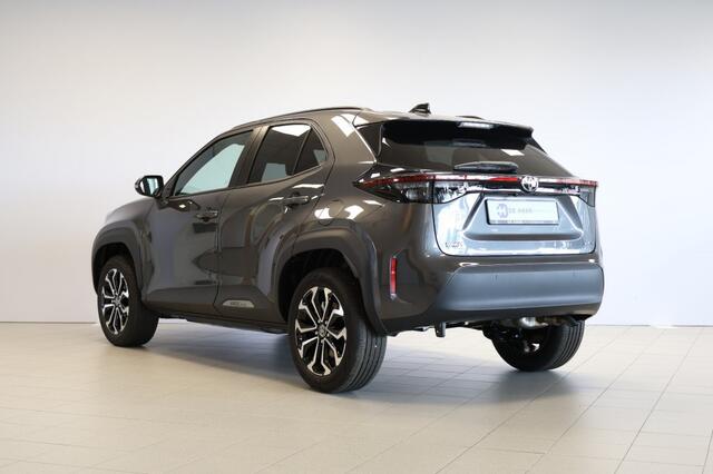 Toyota YARIS 1.5 Hybrid Teamplayer 130PK - Winter+safety pakket - Apple CarPlay - Dodehoek