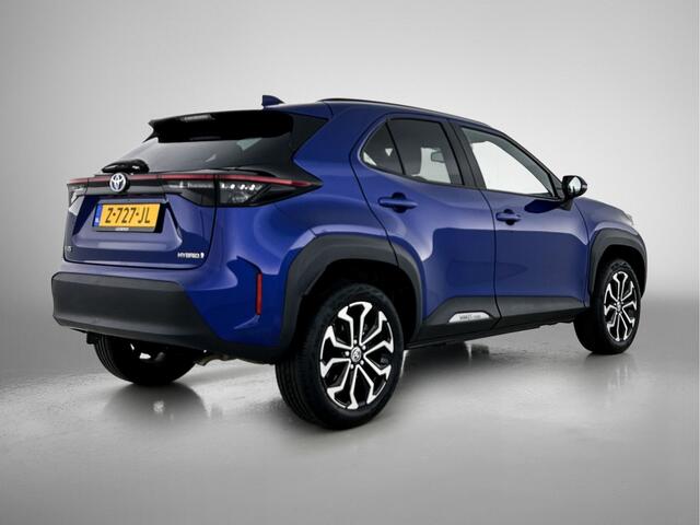 Toyota YARIS Cross 1.5 Hybrid Dynamic Lichtmetalen velgen - Climate Control - Carplay - Android Auto