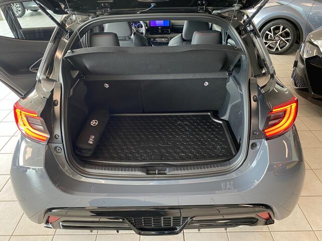 Toyota YARIS 1.5 Hybrid 130 GR Sport