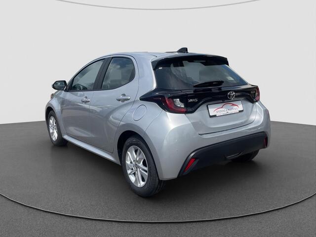 Toyota YARIS 1.5 Hybrid 115 Active
