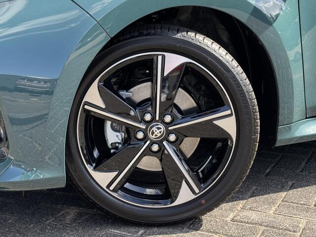 Toyota YARIS 1.5 Hybrid 130 Executive | Nieuw op voorraad | PDC V+A | Half-leder | Dodehoekdetectie |