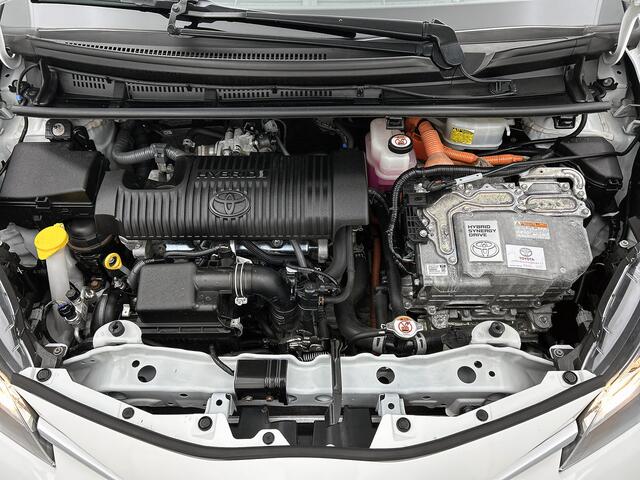 Toyota YARIS 1.5 Hybrid Design | LM velgen |