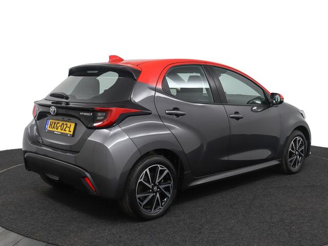 Toyota YARIS 1.5 Hybrid 115 Tokyo Spirit | Adaptive Cruise Control | Achteruitrijcamera | Stoelverwarming | Apple Carplay | Android Auto |