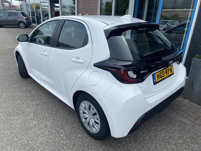 Toyota YARIS 1.5 Hybrid Active