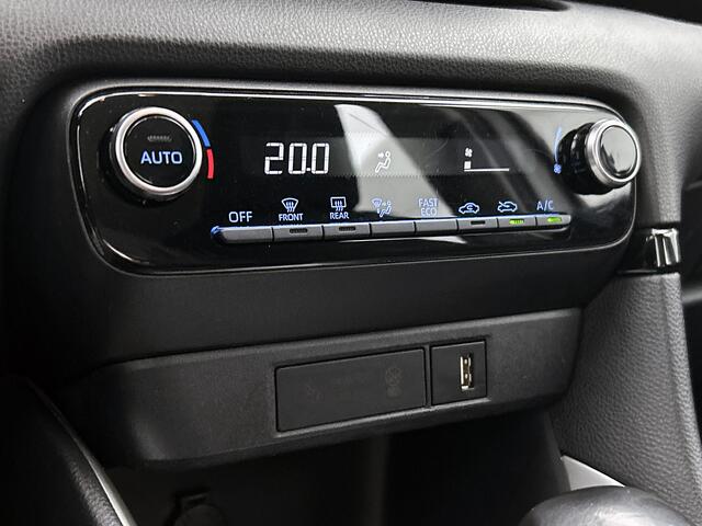 Toyota YARIS 1.5 Hybrid Dynamic | LM velgen |