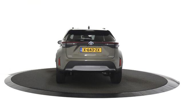 Toyota YARIS Cross 1.5 Hybrid Explore Camera / Lm velgen / Navigatie