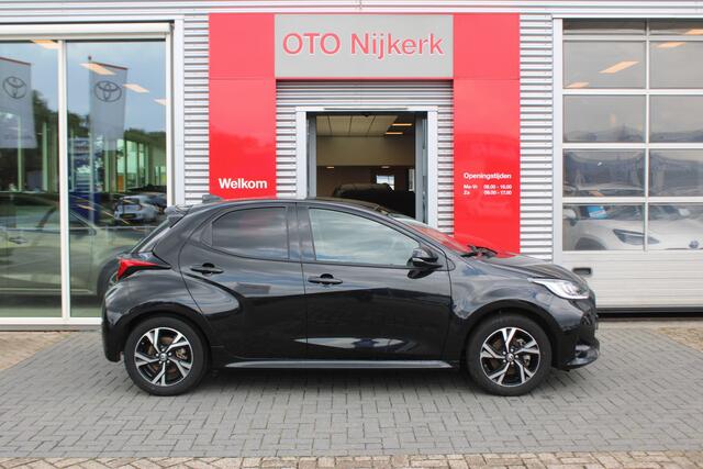 Toyota YARIS 1.5 Hybrid 115 Dynamic Comfort Pack