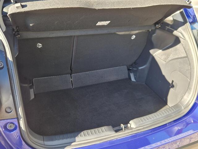 Toyota YARIS 1.5 Hybrid 115 pk First Edition Limited