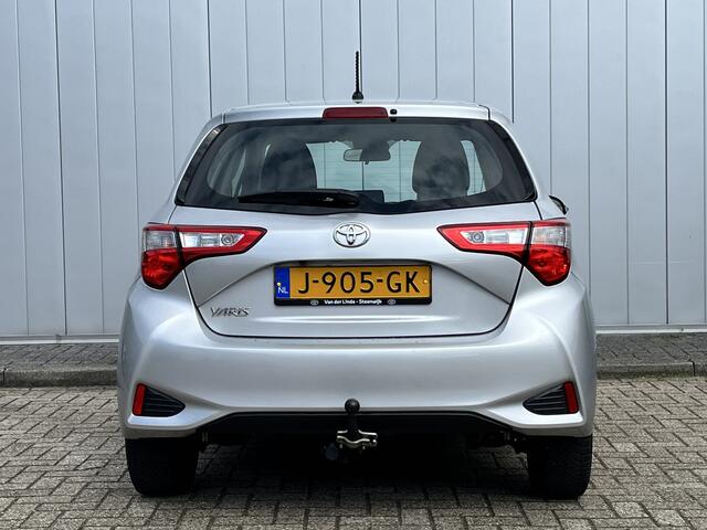 Toyota YARIS 1.5 VVT-i Active Clima Cruise Camera Trekhaak NL auto!