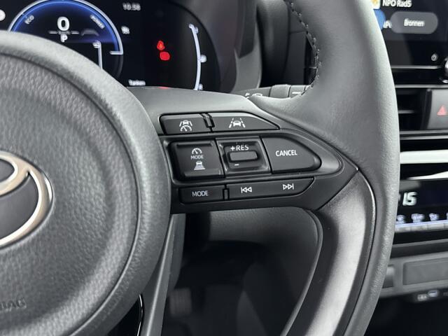 Toyota YARIS Cross 1.5 Hybrid 130 Dynamic Comfort Pack | NIEUW & DIRECT LEVERBAAR | PRIJS INCL. ALLE ACTIES | MEERDERE KLEUREN LEVERBAAR |