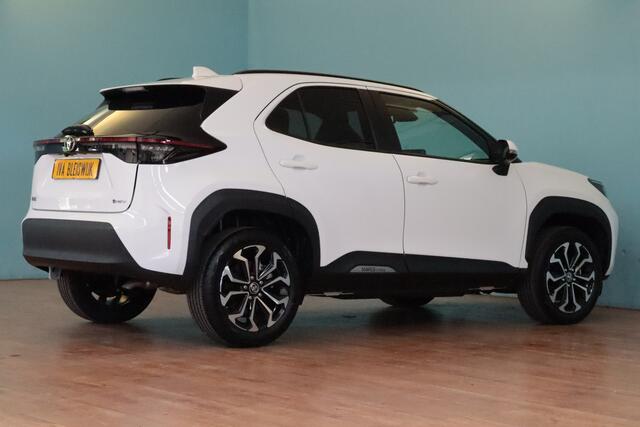 Toyota YARIS Cross 1.5 Hybrid 130 Team Player | APPCONNECT | CAMERA | STUUR/STOELVERW | ADAP CRUISE | LANE-ASSIST |