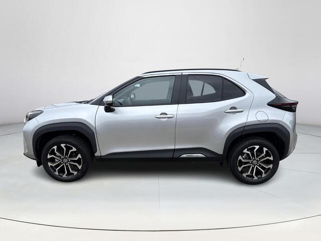 Toyota YARIS Cross 1.5 Hybrid 115 Dynamic Ultimate **STOEL EN STUURWIELVERWARMING/ KEYLESS/ PARKEERSENSOREN VOOR EN ACHTER/ 36 MAANDEN GARANTIE**