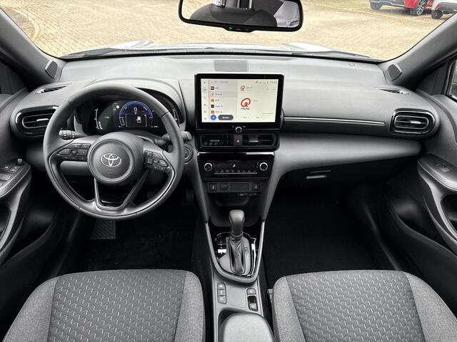 Toyota YARIS Cross 1.5 Hybrid 115 Dynamic Ultimate **STOEL EN STUURWIELVERWARMING/ KEYLESS/ PARKEERSENSOREN VOOR EN ACHTER/ 36 MAANDEN GARANTIE**