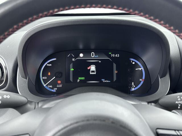 Toyota YARIS Cross 1.5 Hybrid GR Sport Limited | Parkeersensoren V+A | Navigatie |