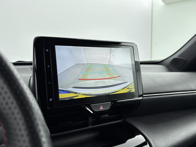 Toyota YARIS Cross 1.5 Hybrid GR Sport Limited | Parkeersensoren V+A | Navigatie |