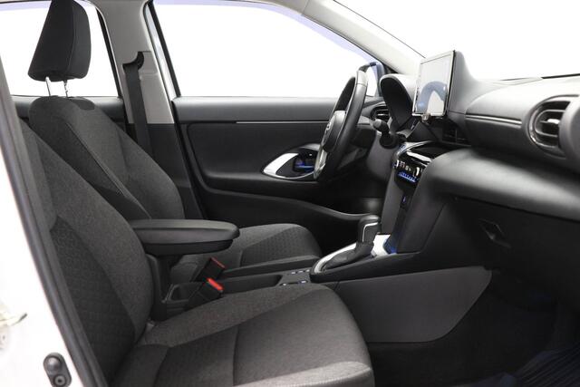 Toyota YARIS Cross 1.5 Hybrid Dynamic | HEAD UP | STUURVERWARMING | NAVIGATIE | DAB | APPLE | CAMERA