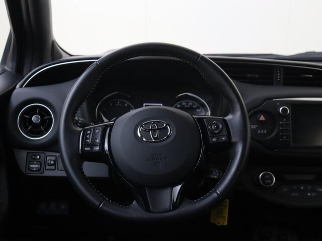 Toyota YARIS 1.5 VVT-i Executive | Parkeercamera | Climate Control | Navigatie