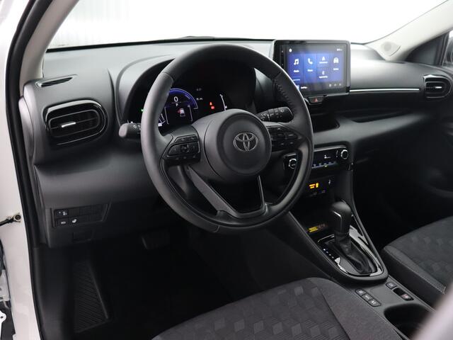 Toyota YARIS 1.5 Hybrid Team Player (Virtual Cockpit / Led / Camera / Stuur-Stoelverw.)