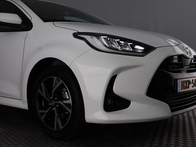 Toyota YARIS 1.5 Hybrid Team Player (Virtual Cockpit / Led / Camera / Stuur-Stoelverw.)