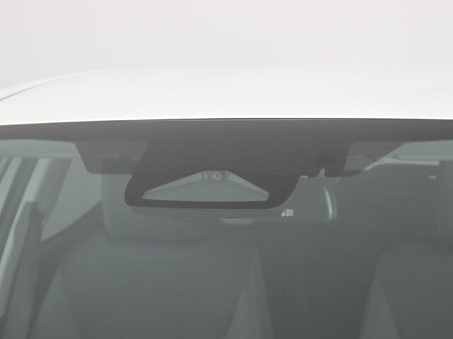 Toyota YARIS 1.5 Hybrid Team Player (Virtual Cockpit / Led / Camera / Stuur-Stoelverw.)