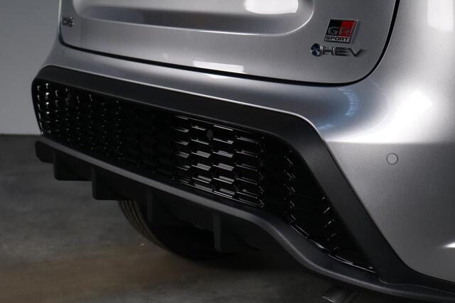 Toyota YARIS Cross Hybrid 130 GR Sport, Blind Spot Monitor, Stoelverwarming, Apple Carplay / Android Auto!