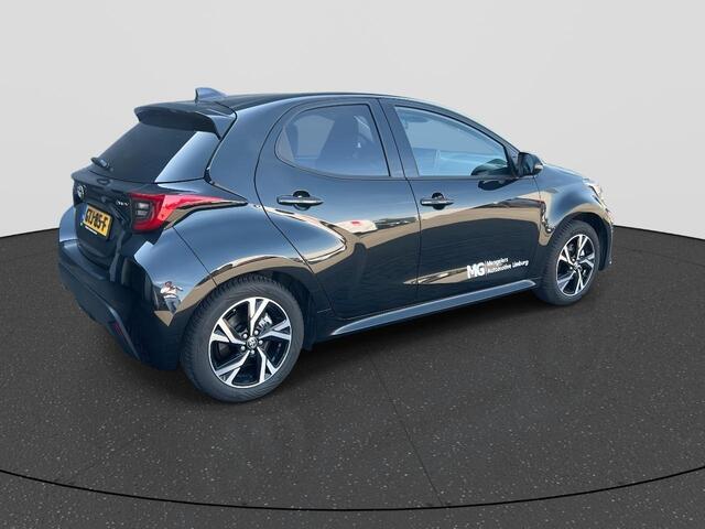 Toyota YARIS 1.5 Hybrid 115 Business Plus