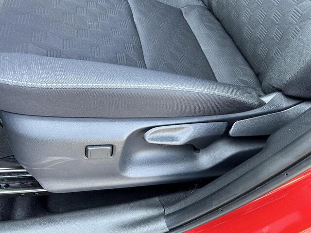 Toyota YARIS 1.5 Hybrid 115 Dynamic