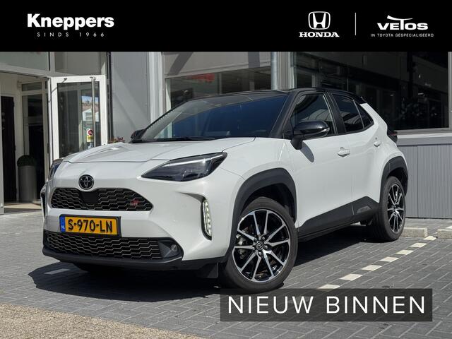 Toyota YARIS Cross 1.5 Hybrid GR Sport Trekhaak, Head-up display, Blind-spot, JBL , All-in Rijklaarprijs